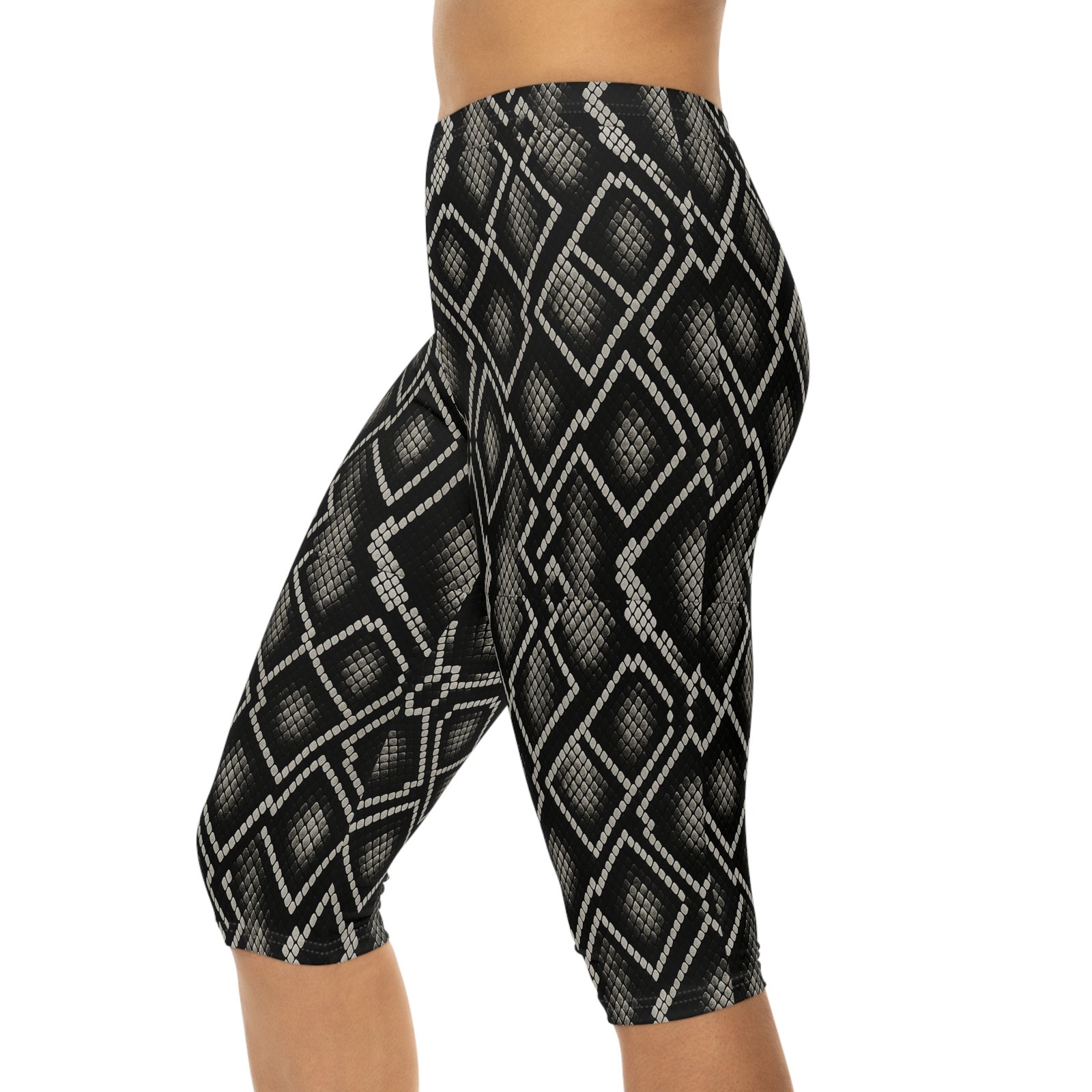 Black Snake Skin Pattern Capri Leggings | Python Print - Image 7
