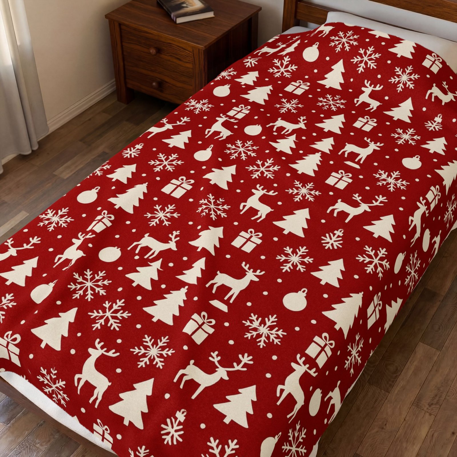 Red Christmas Pattern Velveteen Plush Blanket | Reindeer, Trees, Snowflakes